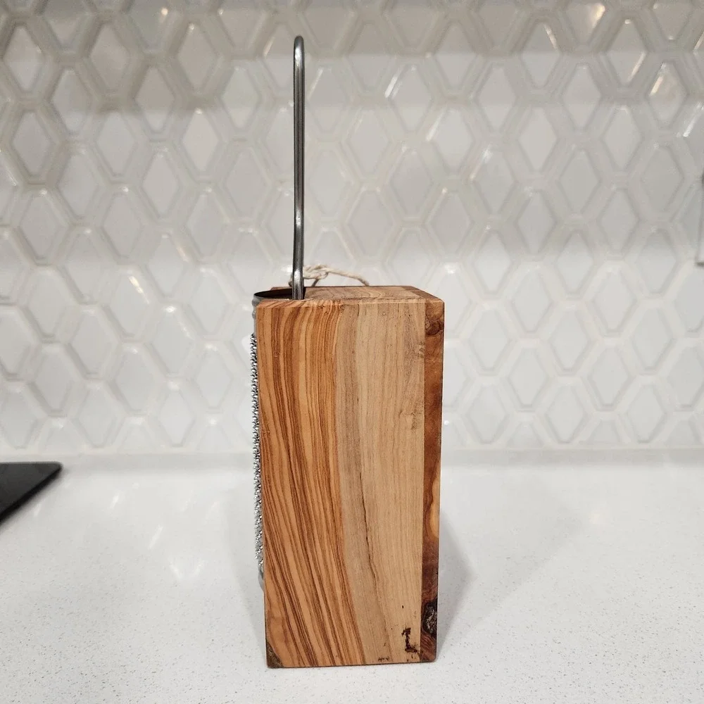 New Handcrafted Italian Olivewood‎ Cheese Grater By Sur La Table Rustic Durable